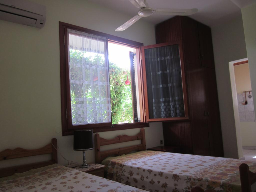 Tina Rooms Gialtra Стая снимка